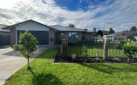 Convenient And Comfortable Waitara