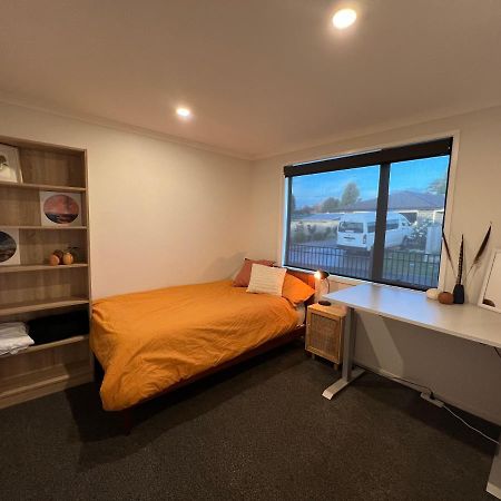 Convenient And Comfortable Waitara Exterior photo